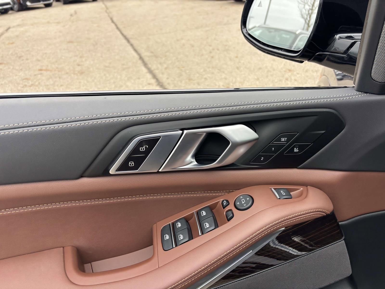 New 2026 BMW X5 xDrive40i AWD/4WD image 12