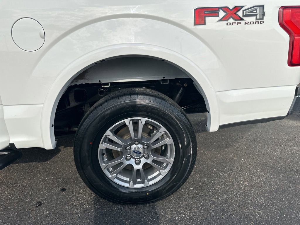Used 2020 Ford F150 Lariat w/ FX4 Off-Road Package image 25