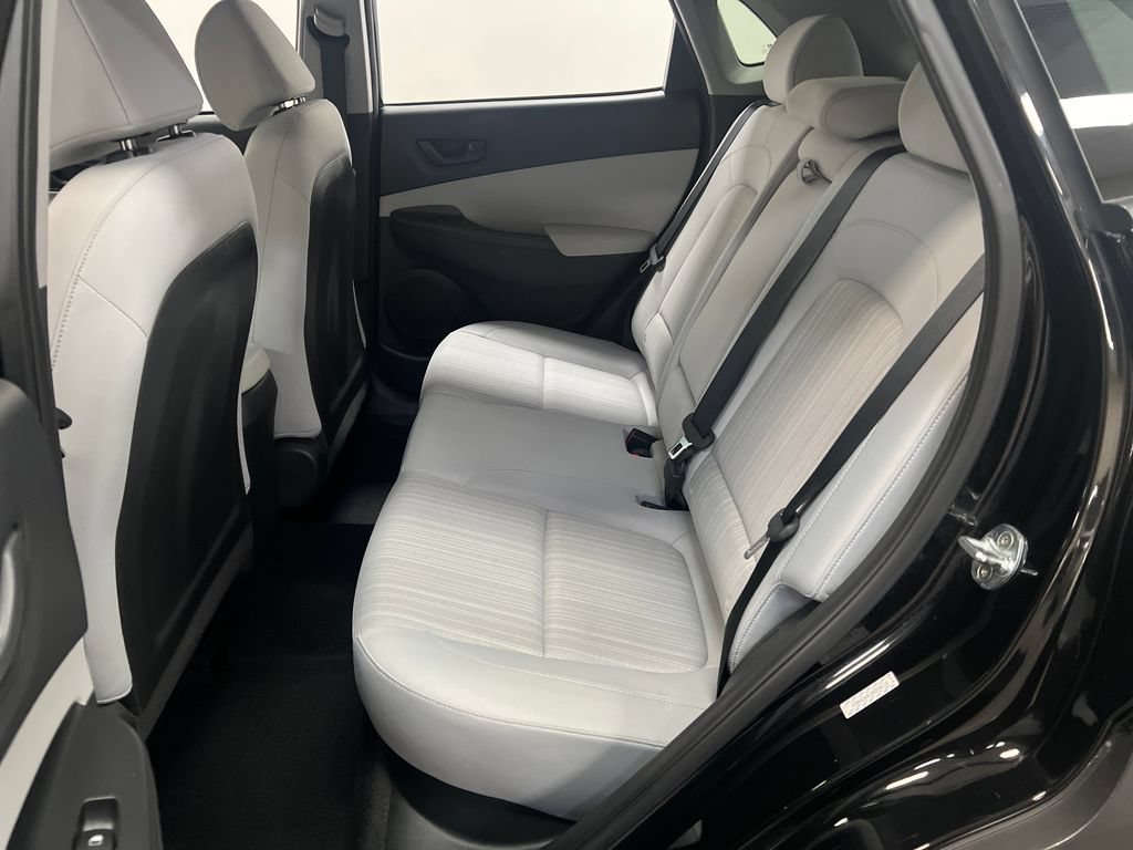 Used 2022 Hyundai Kona SEL w/ Cargo Package FWD image 27