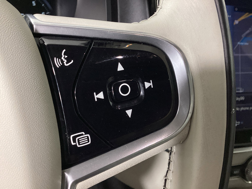 Used 2017 Volvo V90 T6 Cross Country AWD/4WD image 26
