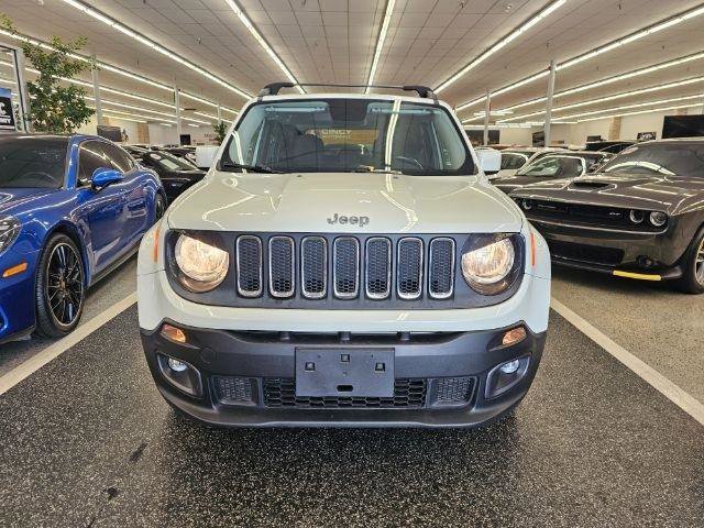 Used 2015 Jeep Renegade Latitude w/ Popular Equipment Group AWD/4WD image 2