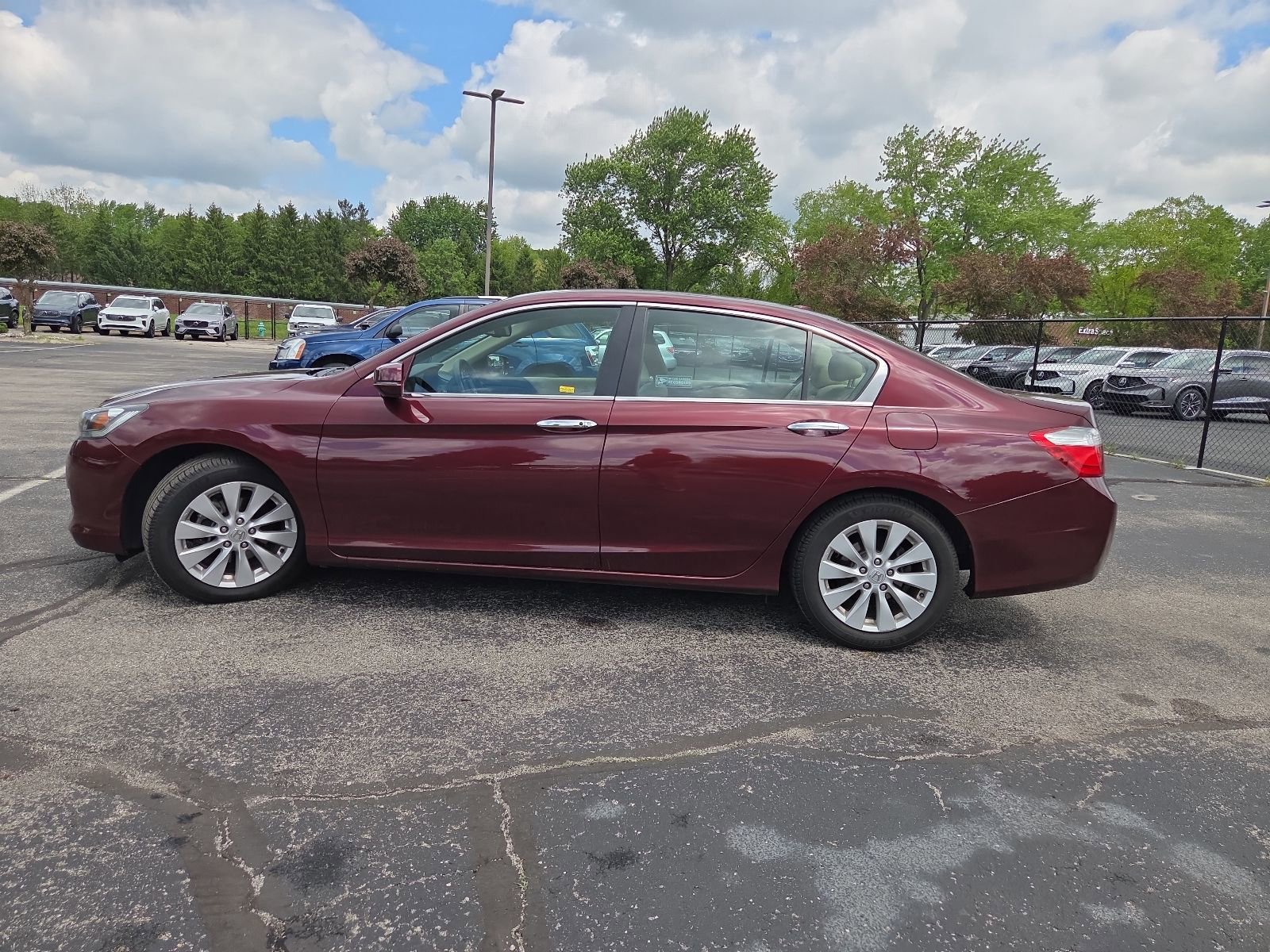 Used 2014 Honda Accord EX-L image 12