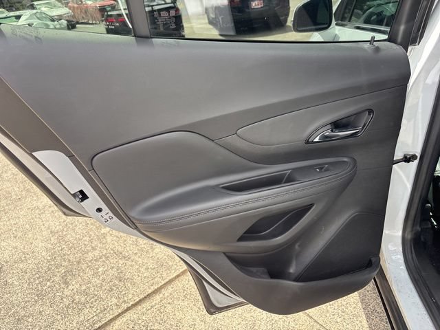Used 2017 Buick Encore Preferred FWD image 29