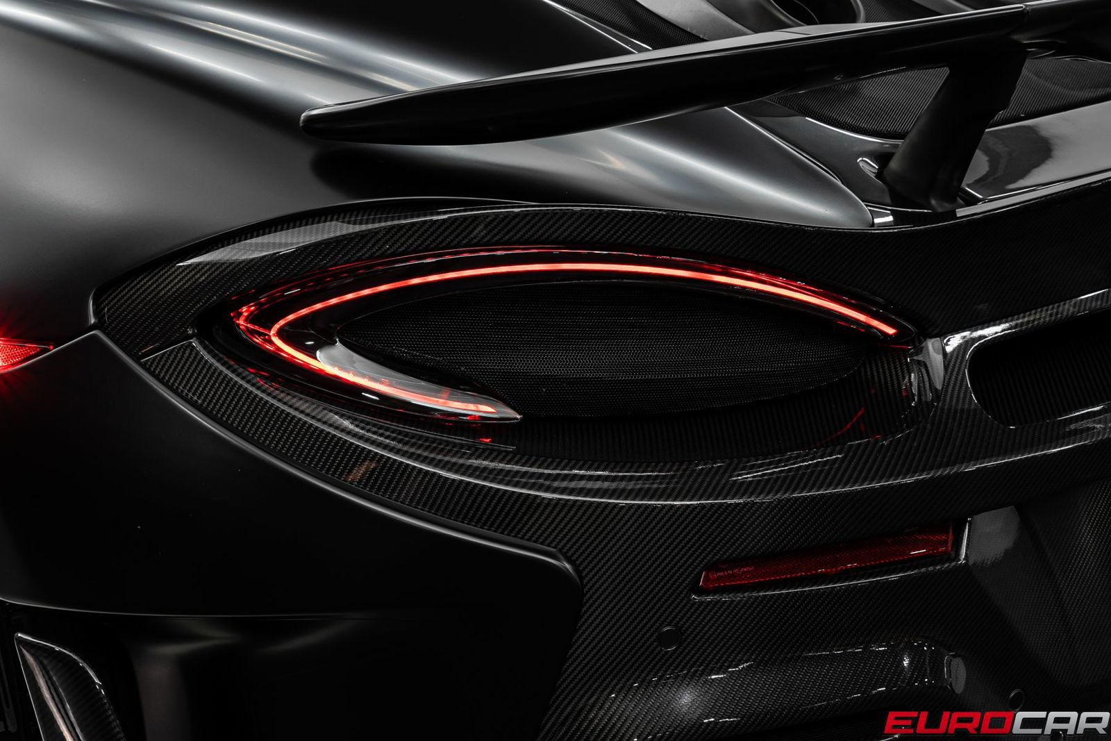 Used 2019 McLaren 600LT RWD image 26