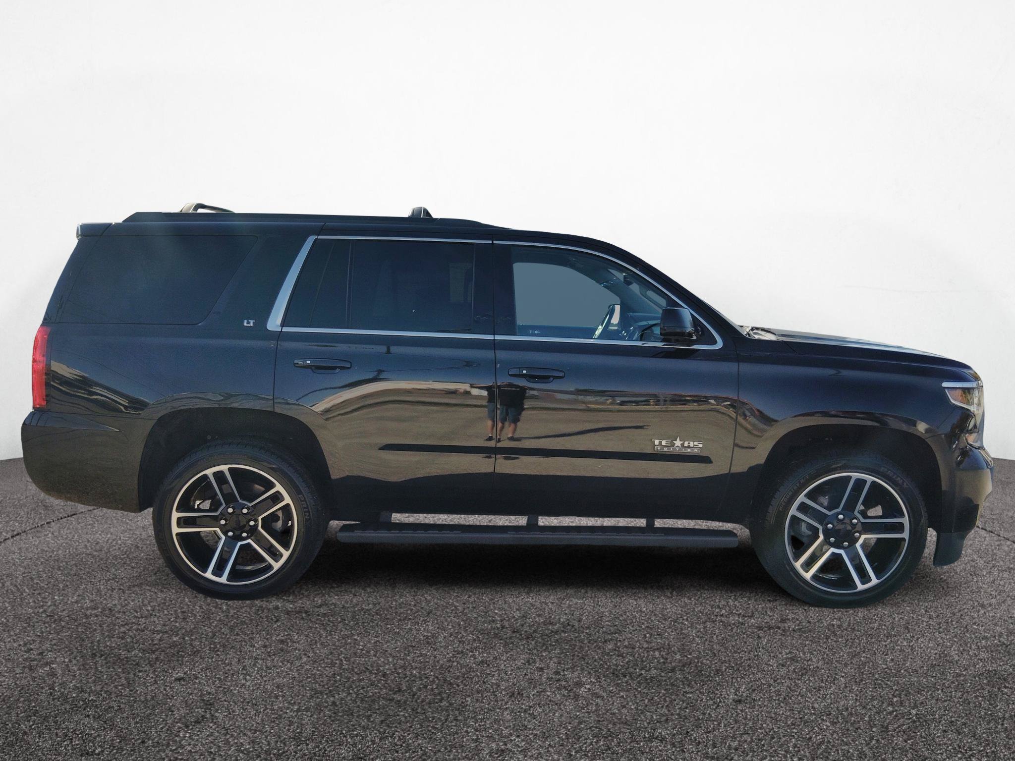 Used 2017 Chevrolet Tahoe LT w/ Texas Edition Package AWD/4WD image 8