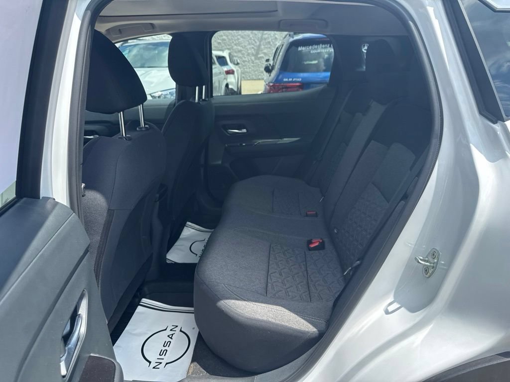 Certified 2026 Nissan Kicks SV w/ SV Premium Package AWD/4WD image 14