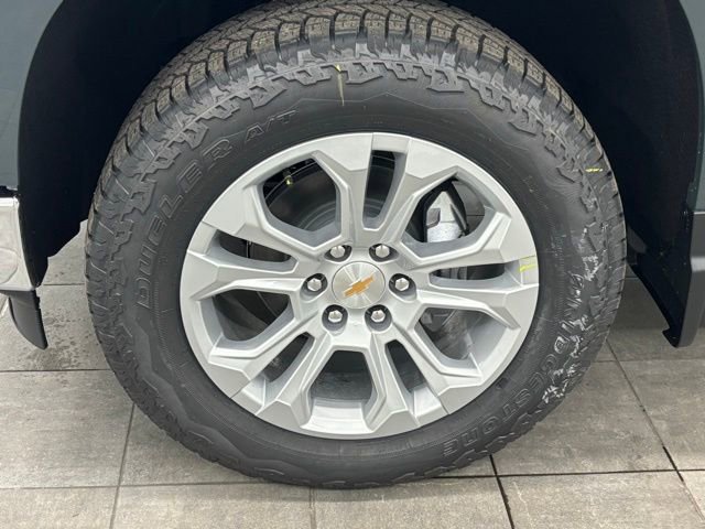 New 2026 Chevrolet Silverado 1500 LTZ image 7