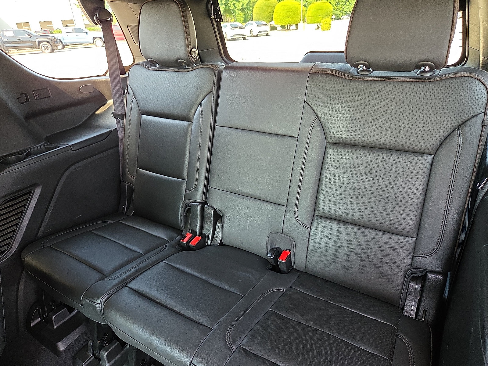 Used 2021 Chevrolet Tahoe High Country AWD/4WD image 10