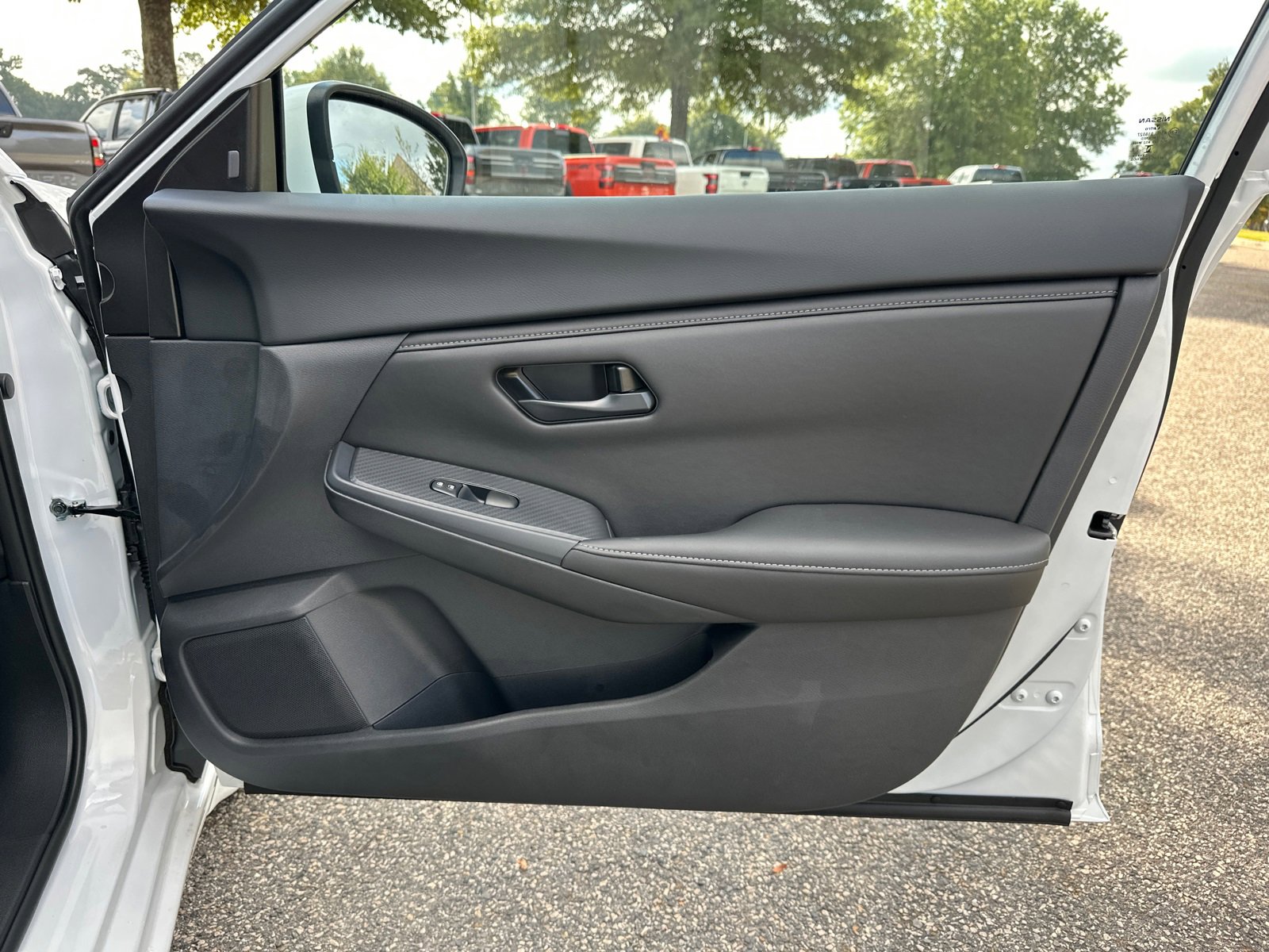 New 2025 Nissan Sentra S image 14