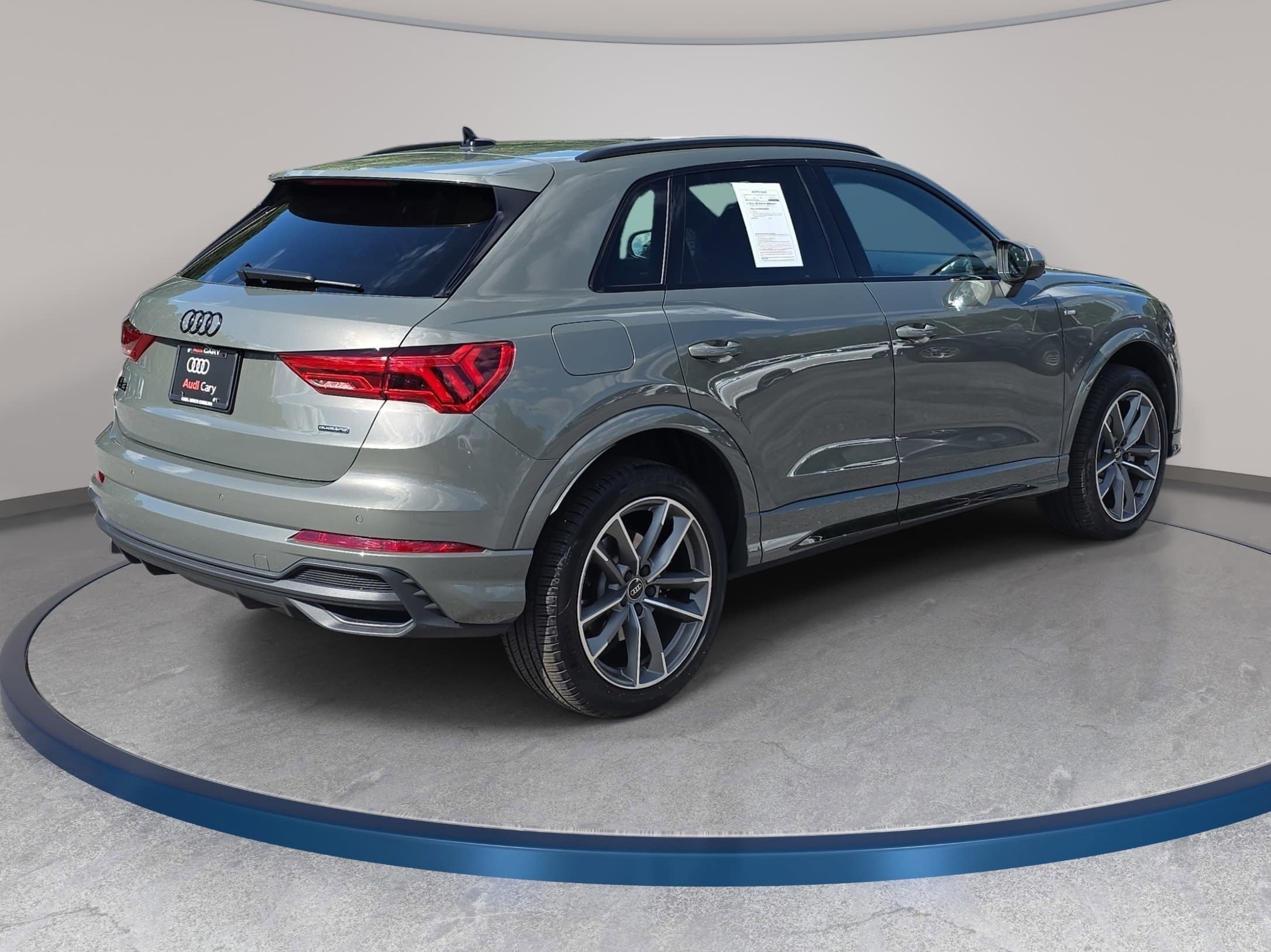 Used 2024 Audi Q3 2.0T Premium Plus AWD/4WD image 5
