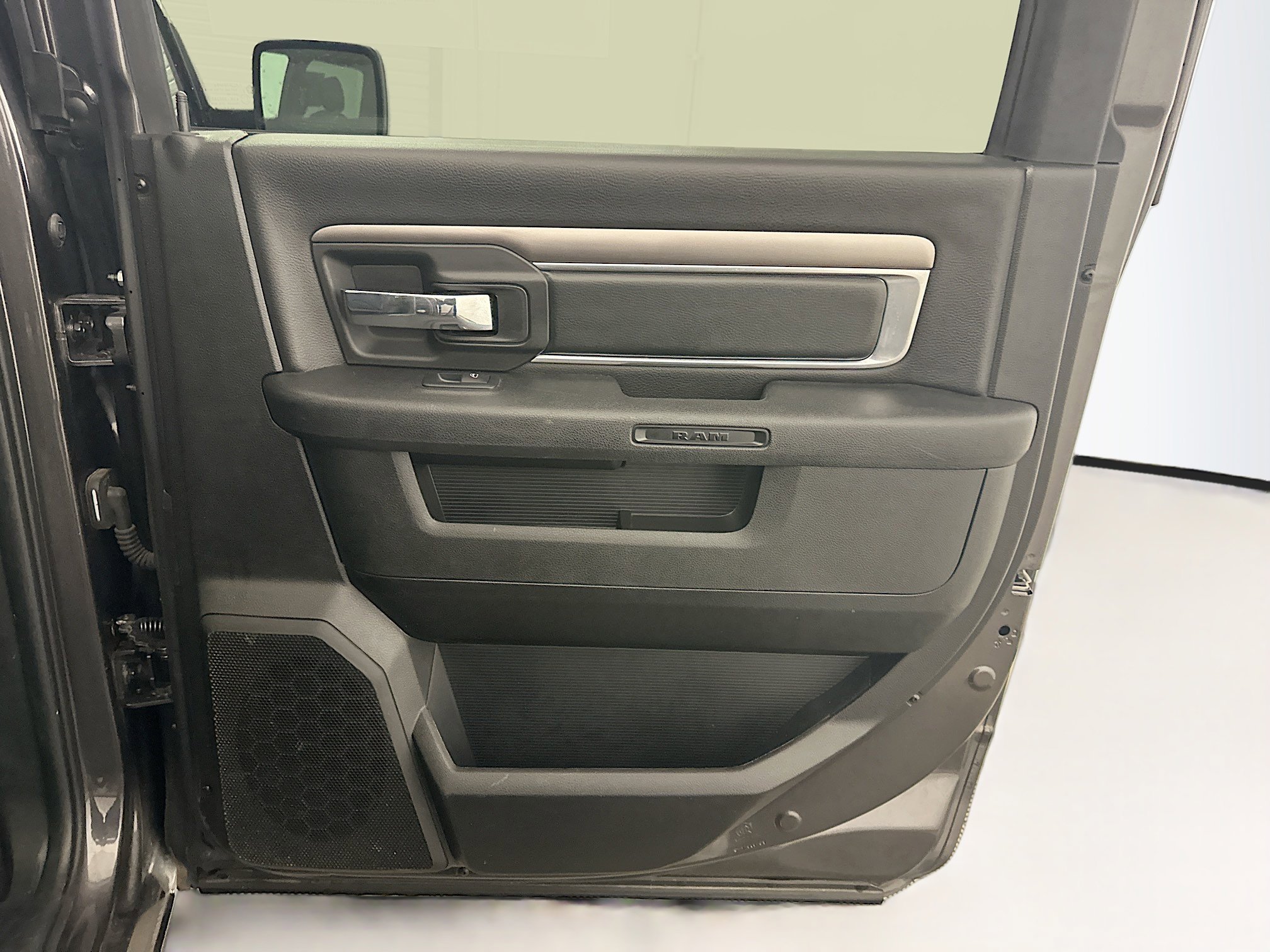 Used 2024 RAM 1500 Classic Warlock image 30