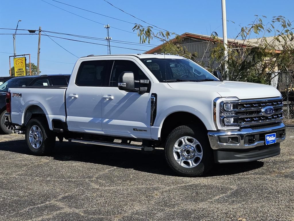 New 2026 Ford F250 XLT w/ XLT Premium Package AWD/4WD image 2