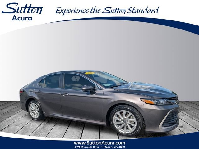 Used 2023 Toyota Camry LE w/ Convenience Package FWD image 1