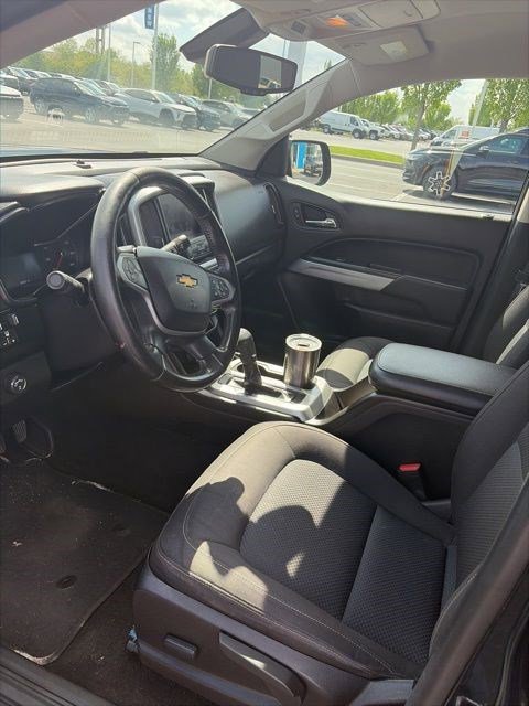Used 2017 Chevrolet Colorado LT w/ LT Convenience Package AWD/4WD image 18