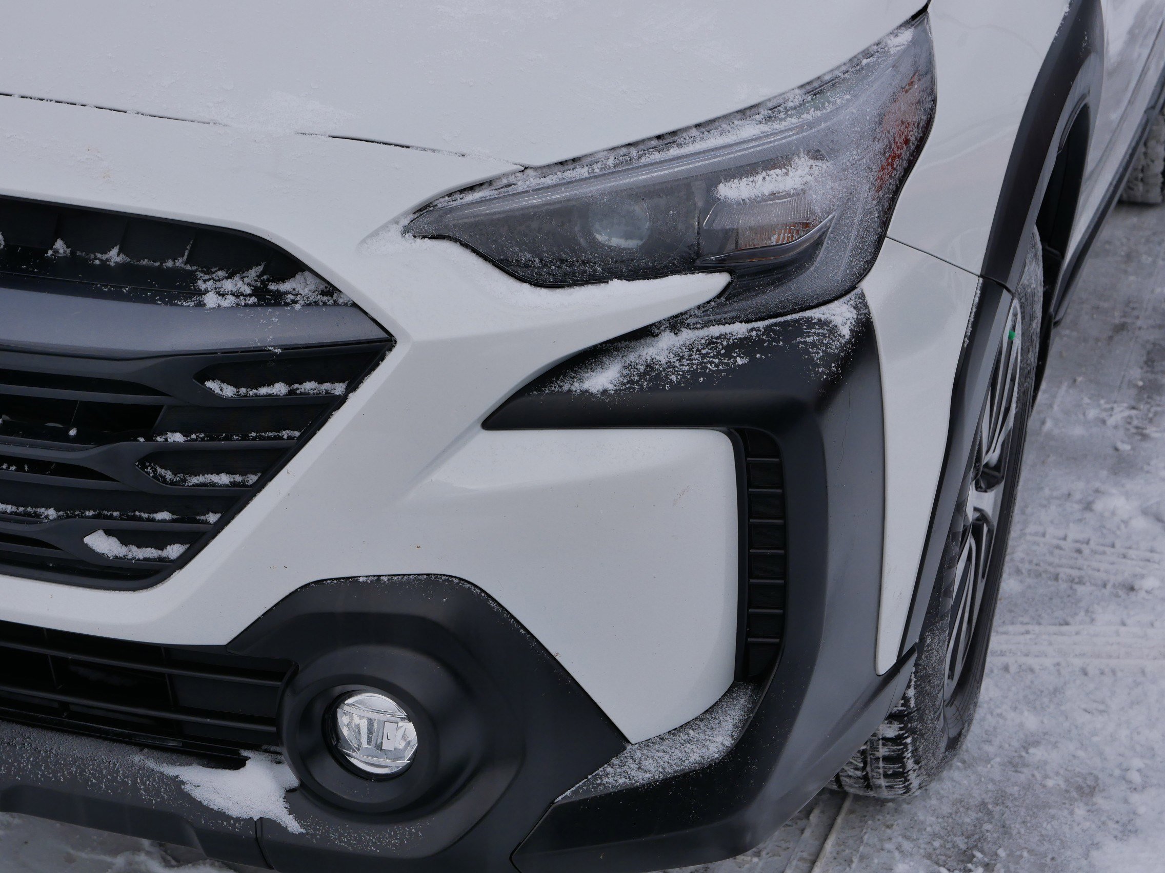 Used 2025 Subaru Outback Premium image 16