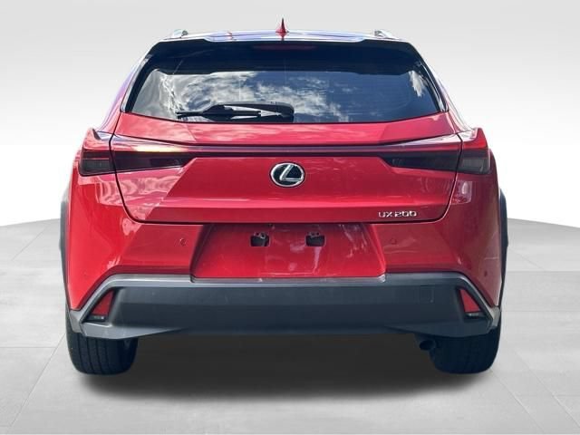 Used 2020 Lexus UX 200 w/ Accessory Package 2 FWD image 5