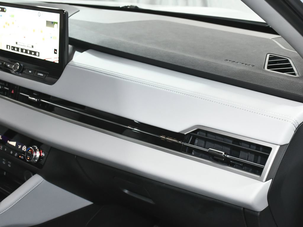 Used 2025 Mitsubishi Outlander SE image 59