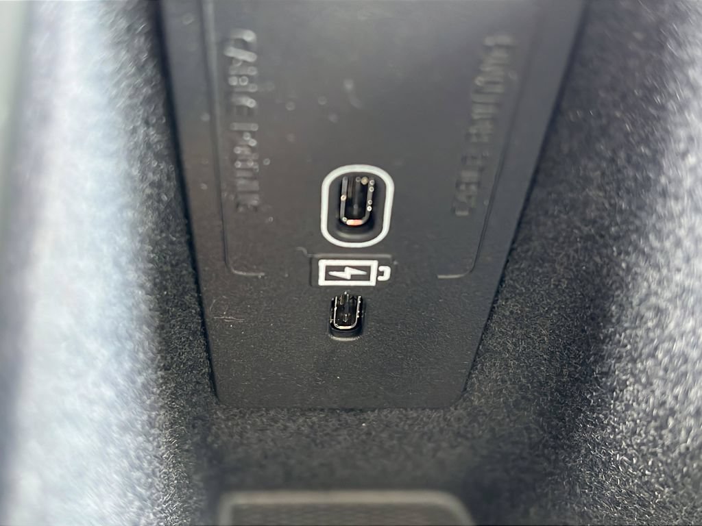 New 2026 Volvo XC60 B5 Plus AWD/4WD image 26