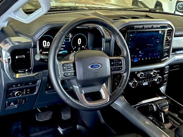 Used 2021 Ford F150 Lariat w/ Equipment Group 501A Mid AWD/4WD image 17