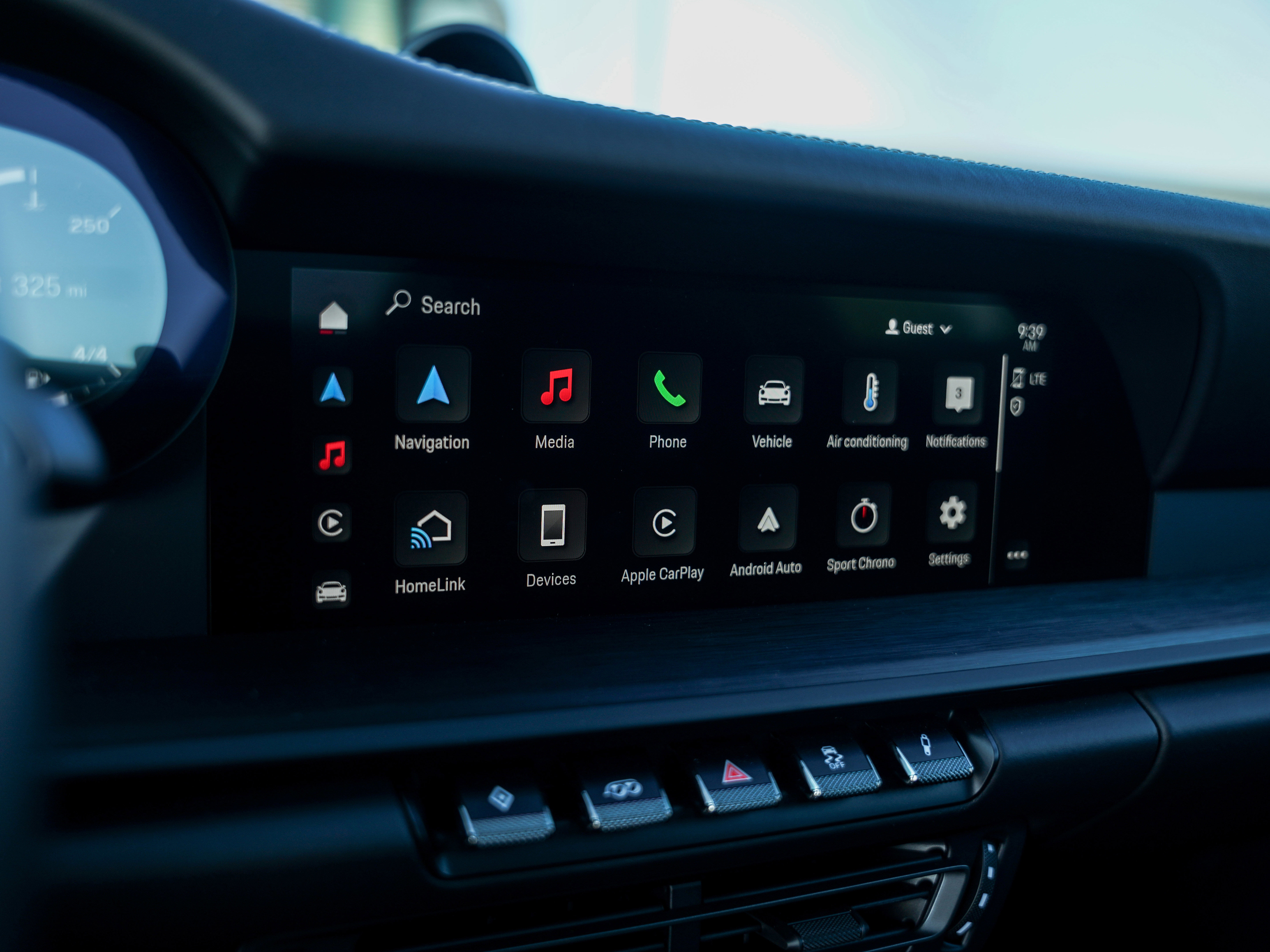 Certified 2024 Porsche 911 Carrera GTS image 22