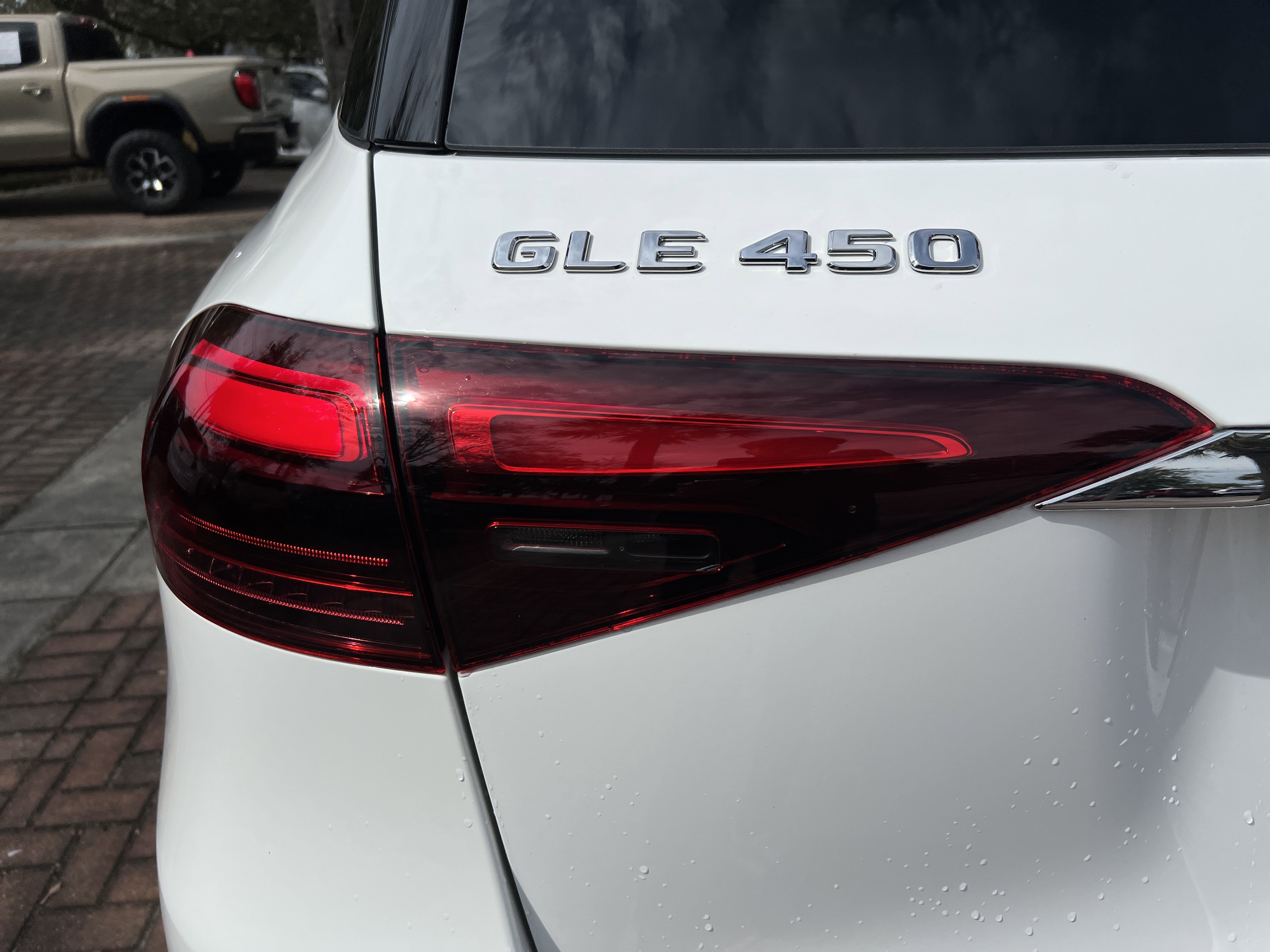 Used 2024 Mercedes-Benz GLE 450 4MATIC image 42