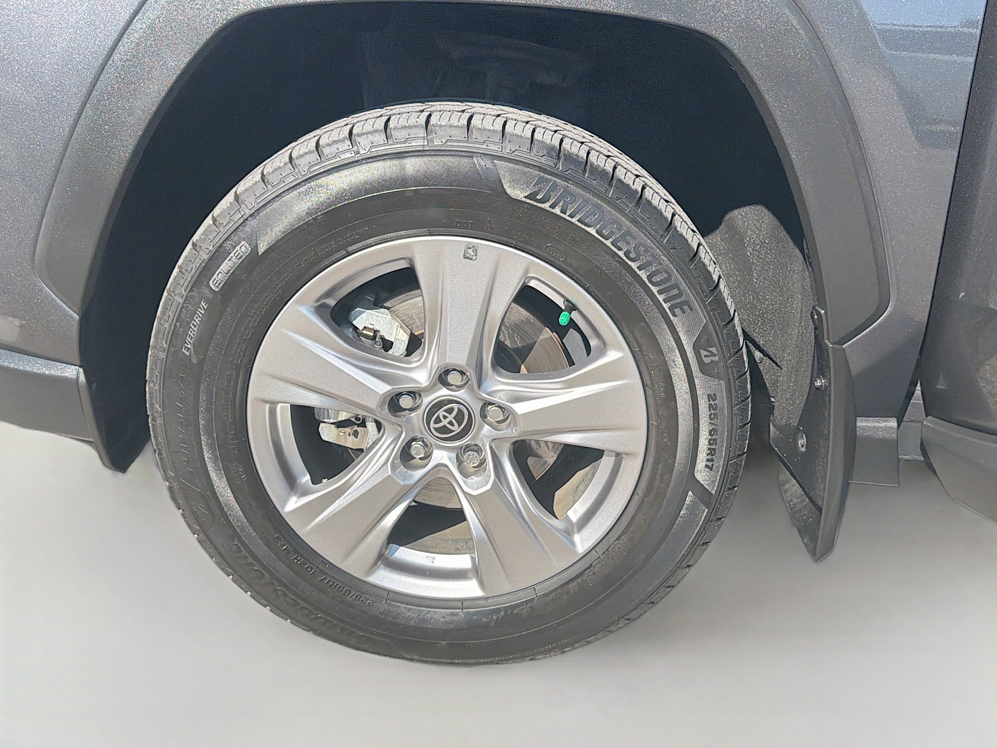 Used 2023 Toyota RAV4 XLE w/ Convenience Package AWD/4WD image 38