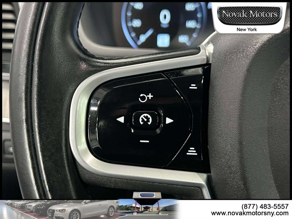 Used 2022 Volvo XC90 T6 Inscription w/ Climate Package AWD/4WD image 22