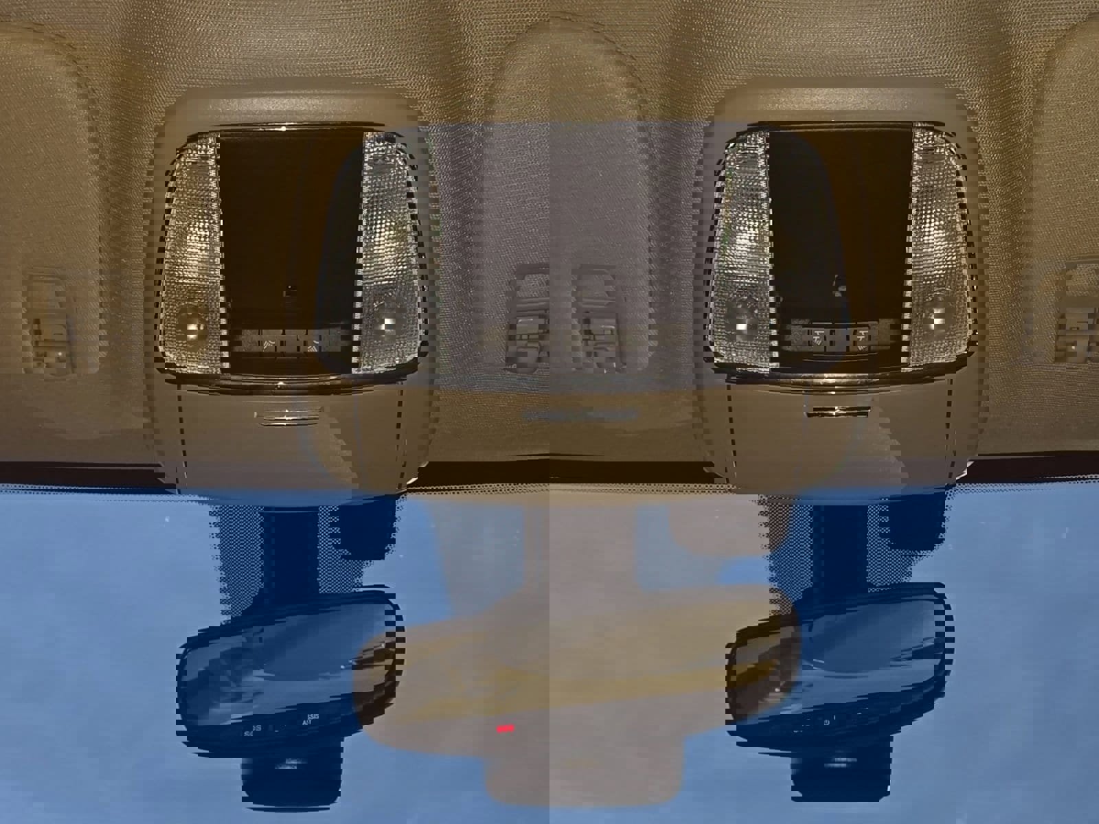 Used 2022 Jeep Grand Cherokee Laredo E image 21