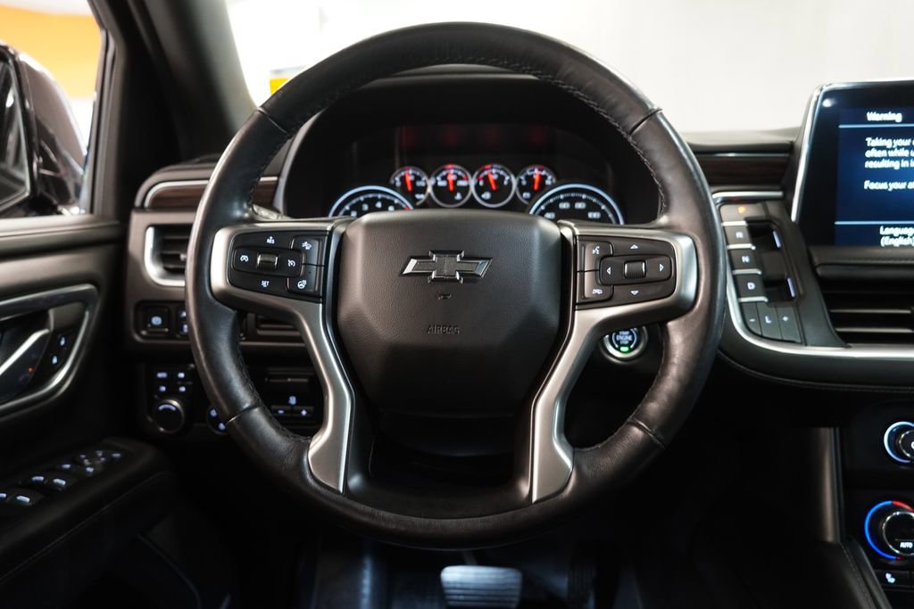 Used 2021 Chevrolet Suburban Z71 w/ Z71 Signature Package AWD/4WD image 22
