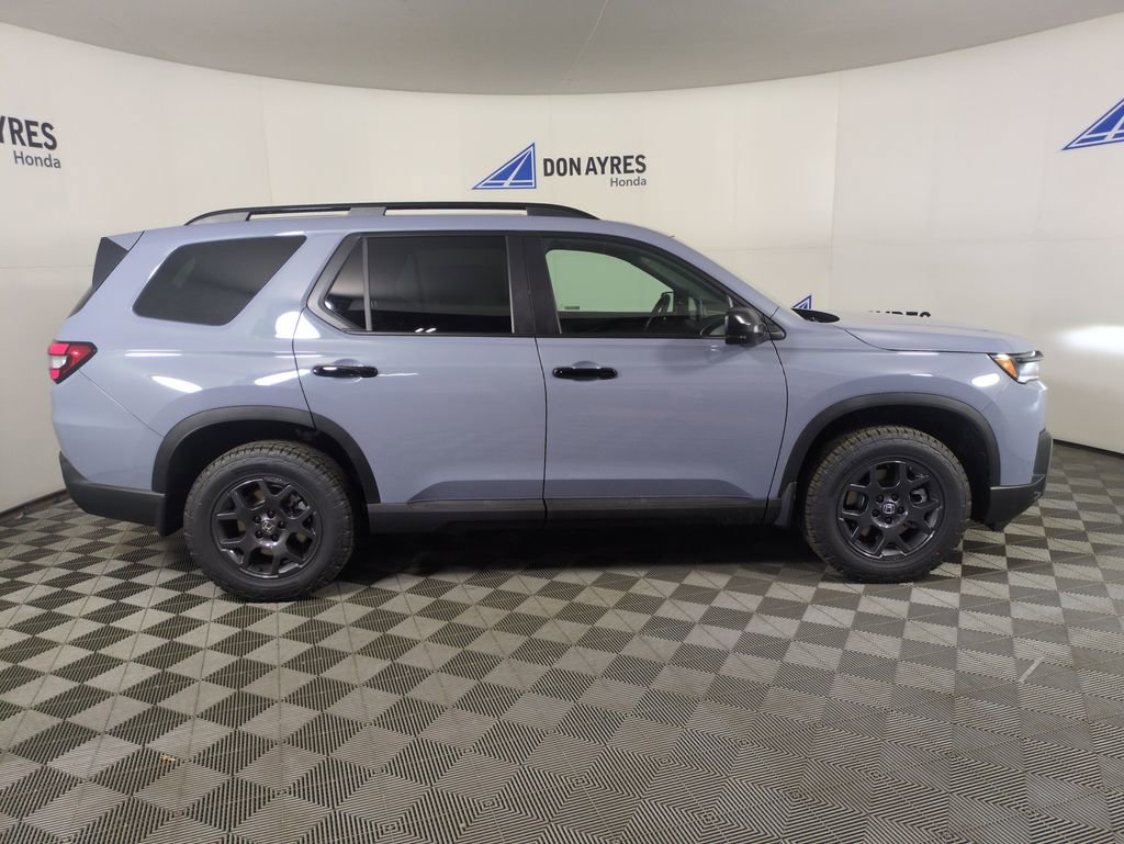 New 2026 Honda Pilot TrailSport image 6