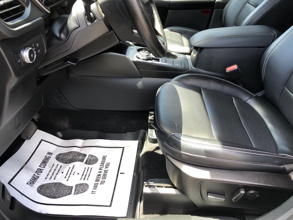 Used 2020 Ford Escape SEL AWD/4WD image 19