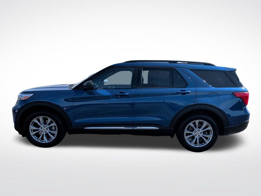 Certified 2020 Ford Explorer XLT w/ Equipment Group 202A AWD/4WD image 13