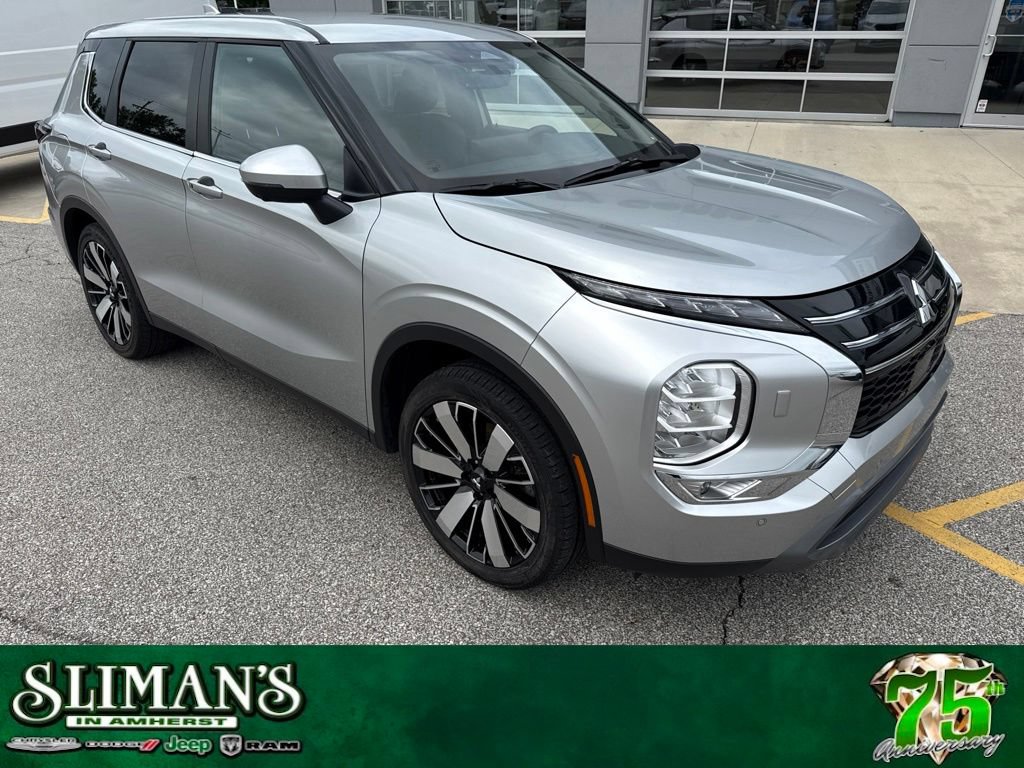Used 2025 Mitsubishi Outlander SE AWD/4WD video 1