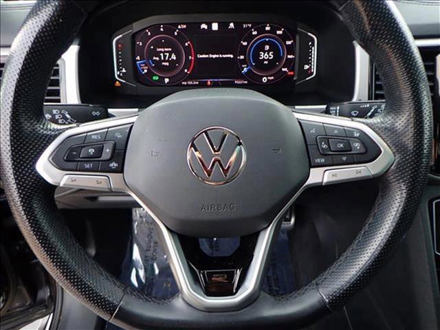 Used 2020 Volkswagen Atlas Cross Sport SEL Premium R-Line image 17