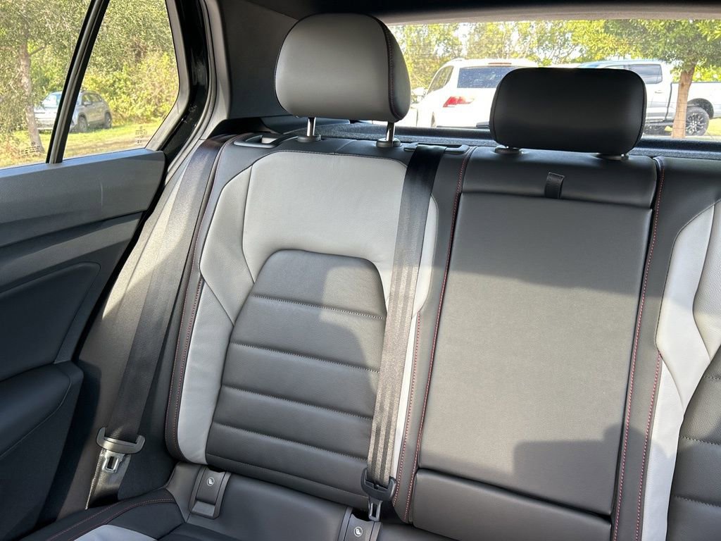 New 2026 Volkswagen GTI SE FWD image 12