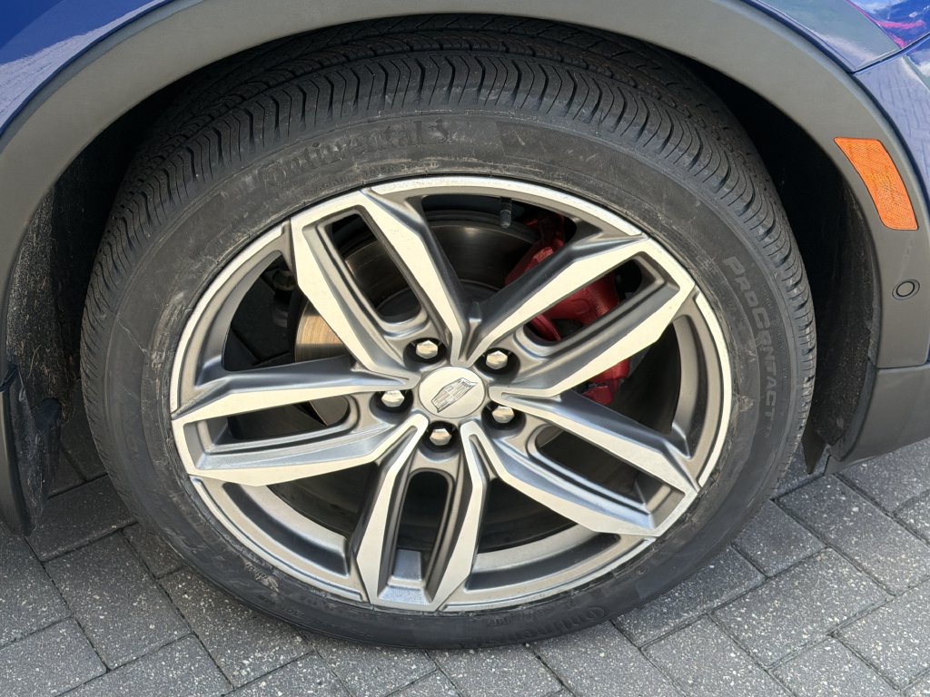 Certified 2021 Cadillac XT4 Sport FWD image 9