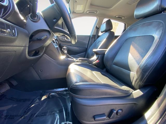 Used 2020 Hyundai Kona Limited image 9