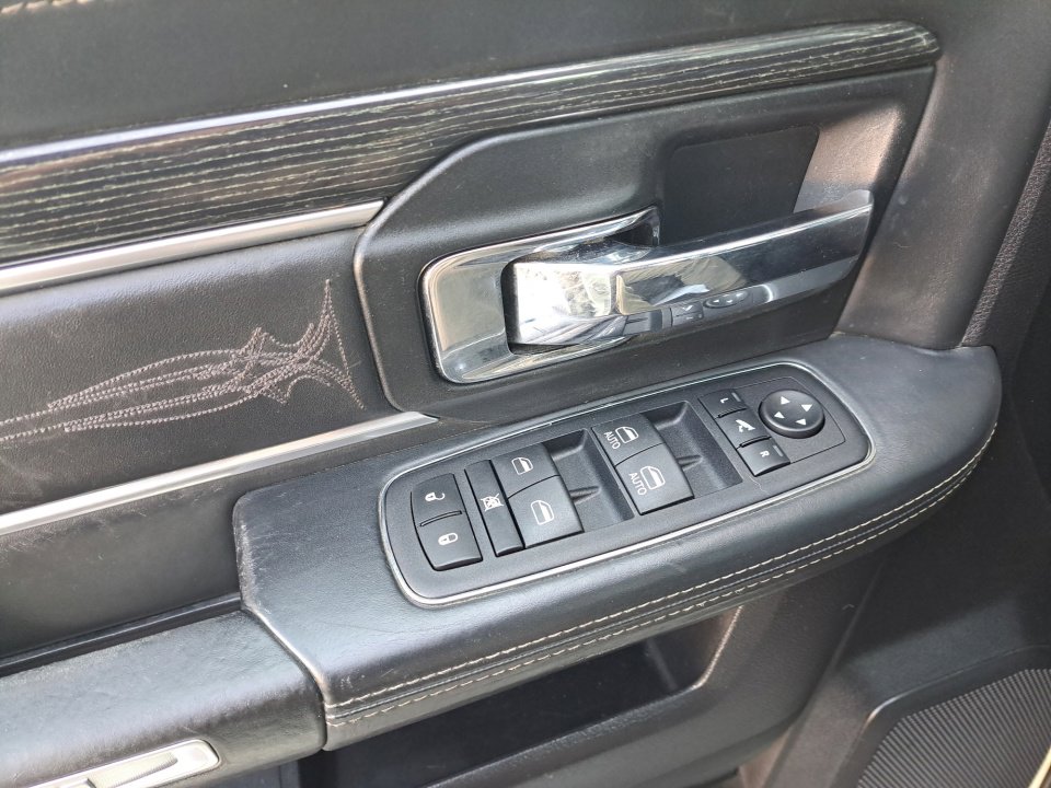 Used 2017 RAM 3500 Limited AWD/4WD image 36