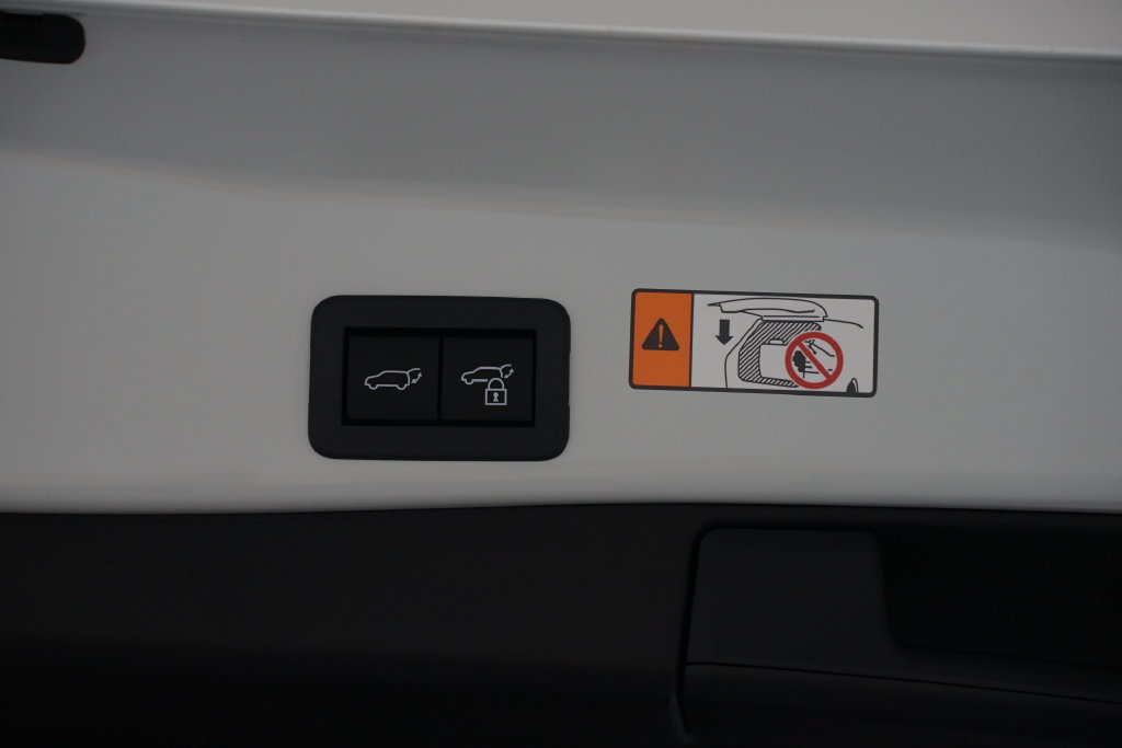 New 2026 Toyota RAV4 XSE AWD/4WD image 37