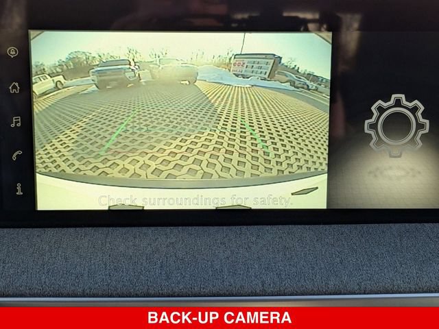 Certified 2025 Nissan Kicks SV AWD/4WD image 25