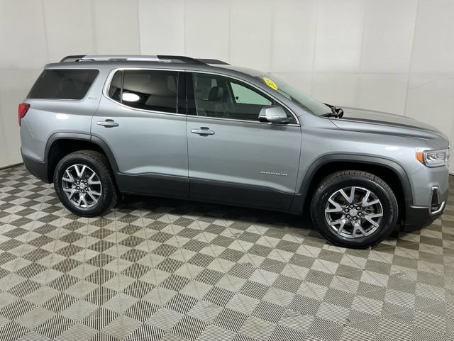 Used 2023 GMC Acadia SLT AWD/4WD image 18