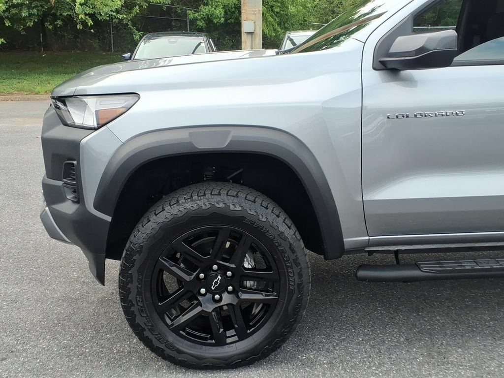 Certified 2025 Chevrolet Colorado Trail Boss AWD/4WD image 7