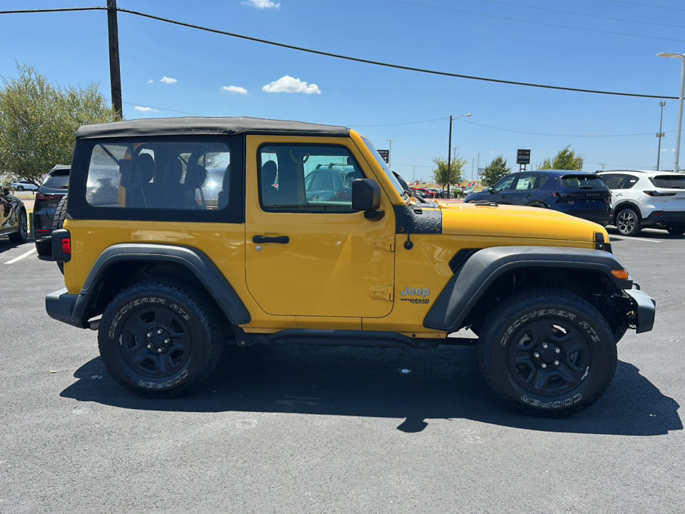 Used 2021 Jeep Wrangler Sport AWD/4WD image 9