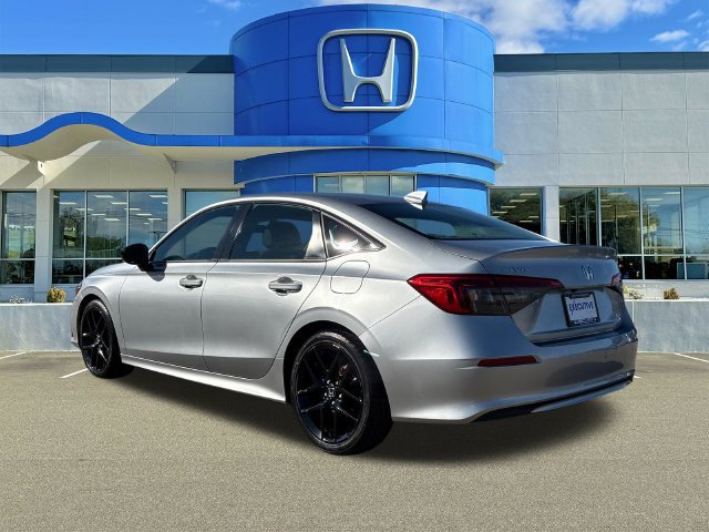 Used 2023 Honda Civic Sport image 4