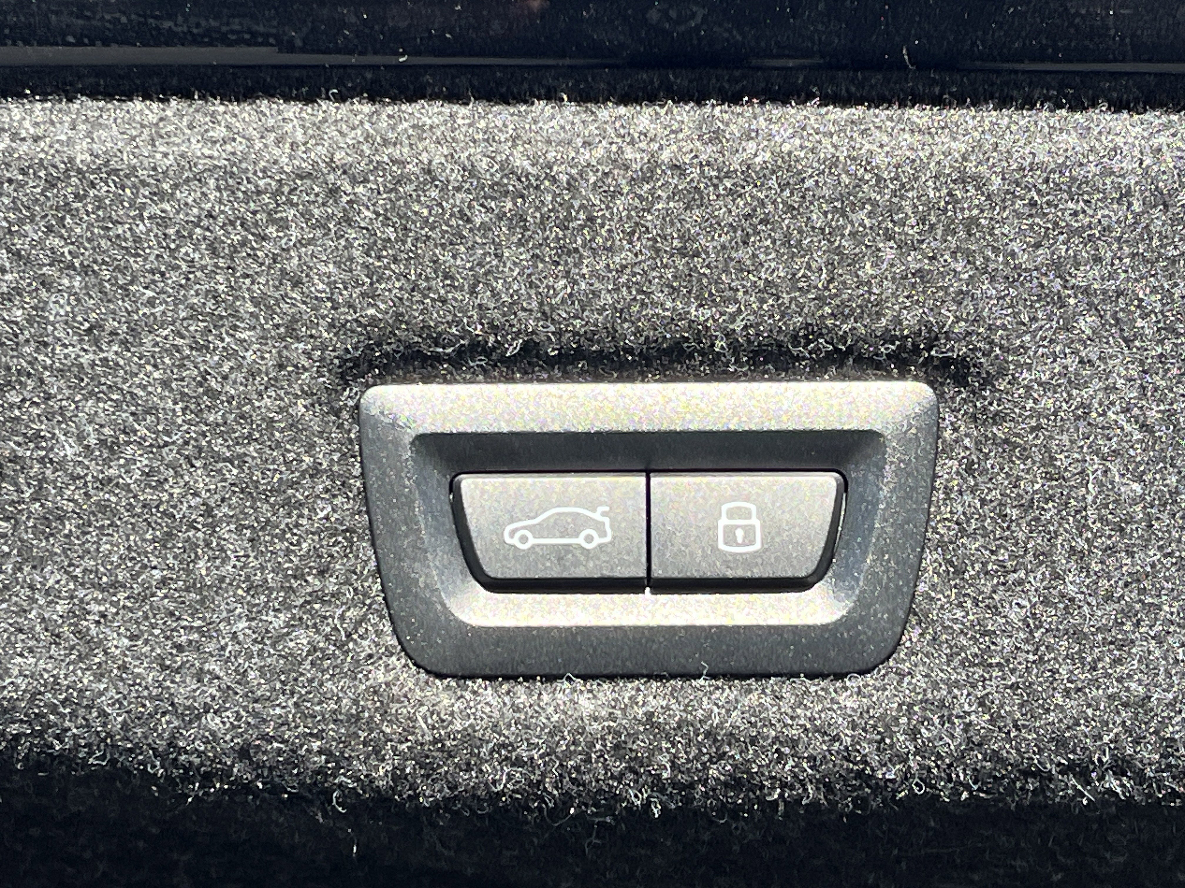 Used 2025 BMW i5 eDrive40i image 28