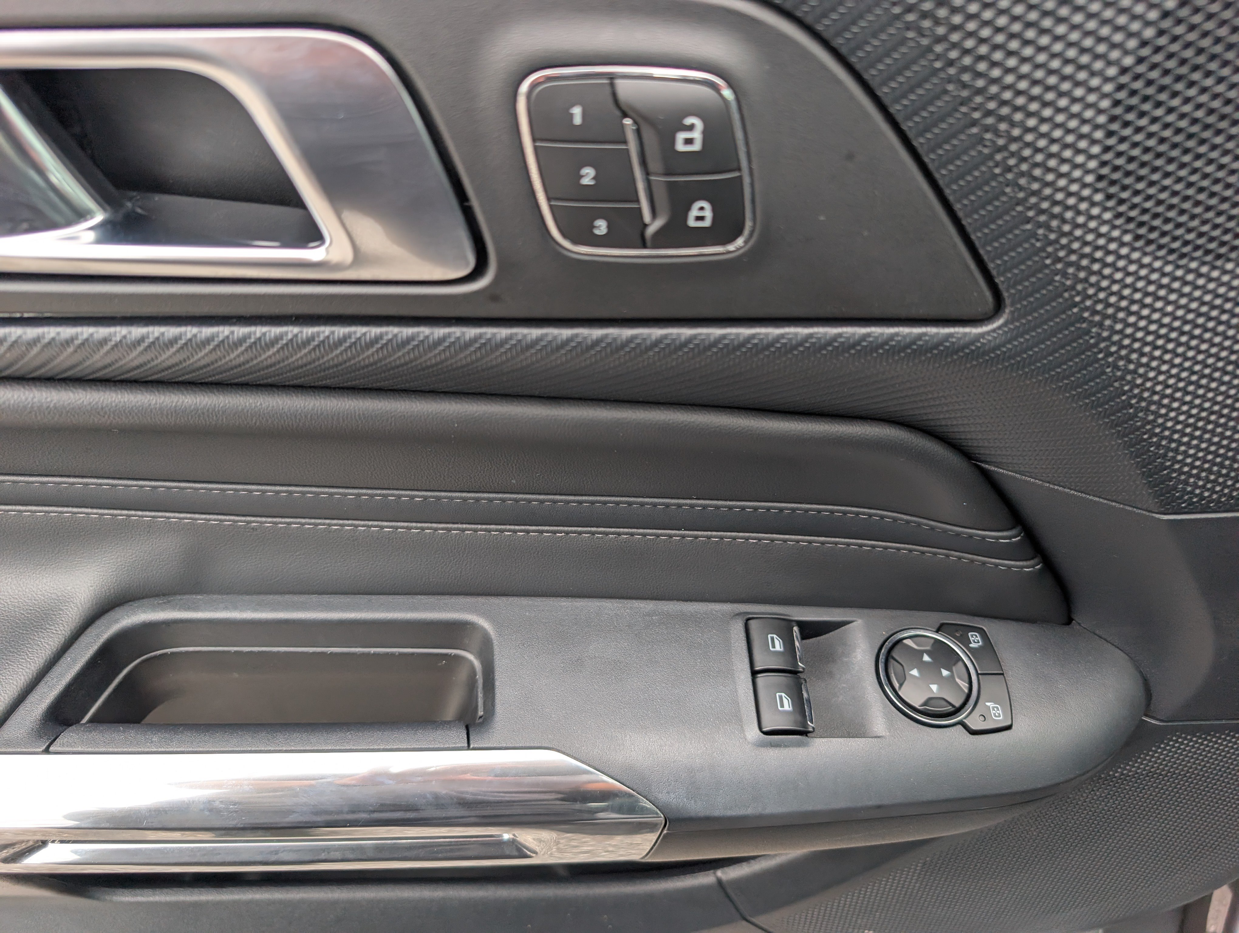 Used 2024 Ford Mustang GT Premium RWD image 19