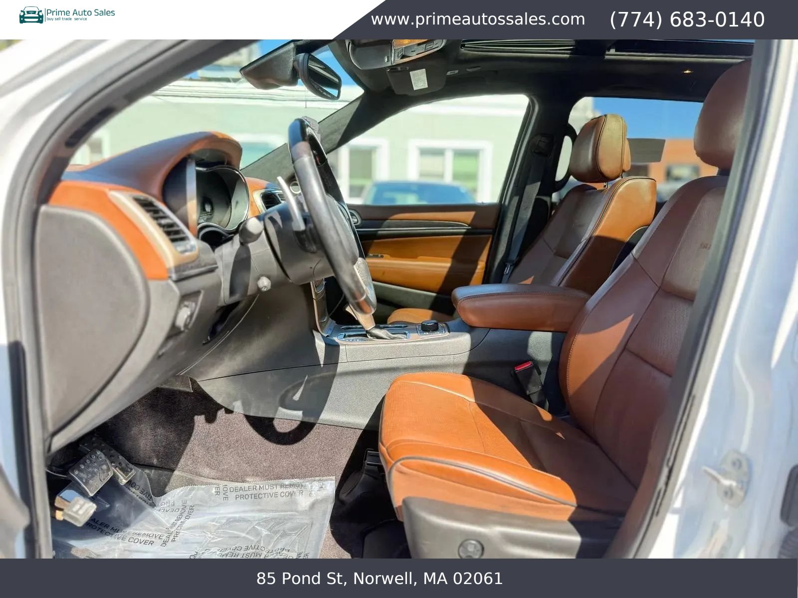 Used 2017 Jeep Grand Cherokee Summit AWD/4WD image 14