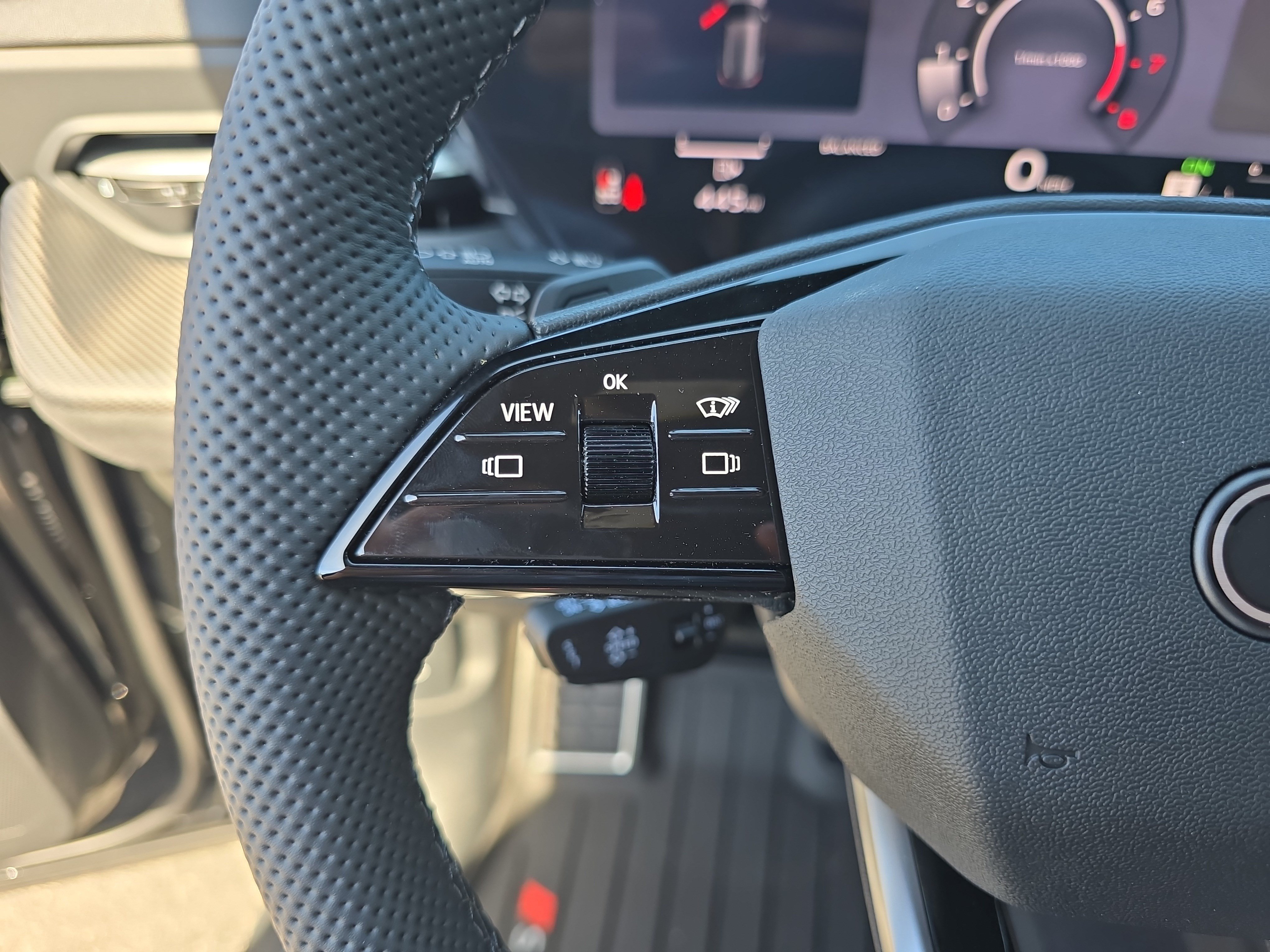 New 2026 Audi SQ5 Prestige AWD/4WD image 17