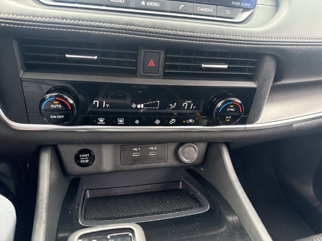 Used 2024 Nissan Rogue SV AWD/4WD image 25