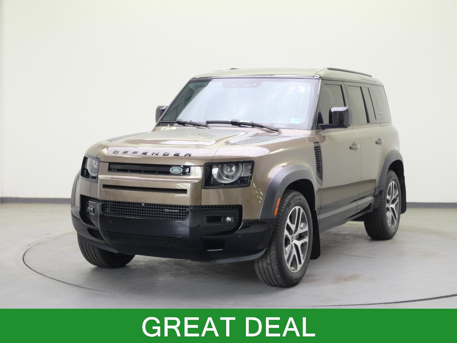 Used 2022 Land Rover Defender 110 X-Dynamic HSE AWD/4WD image 1